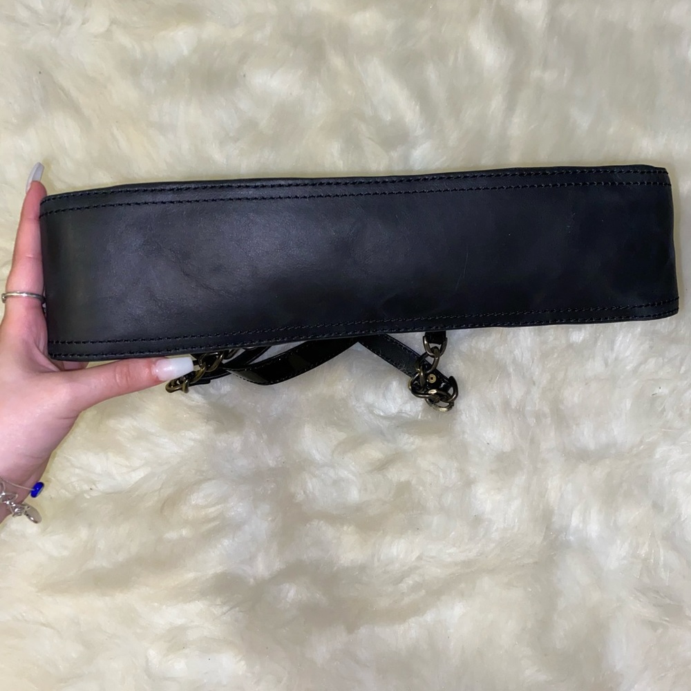 Fendi black leather B Bag - Picture 5 of 6